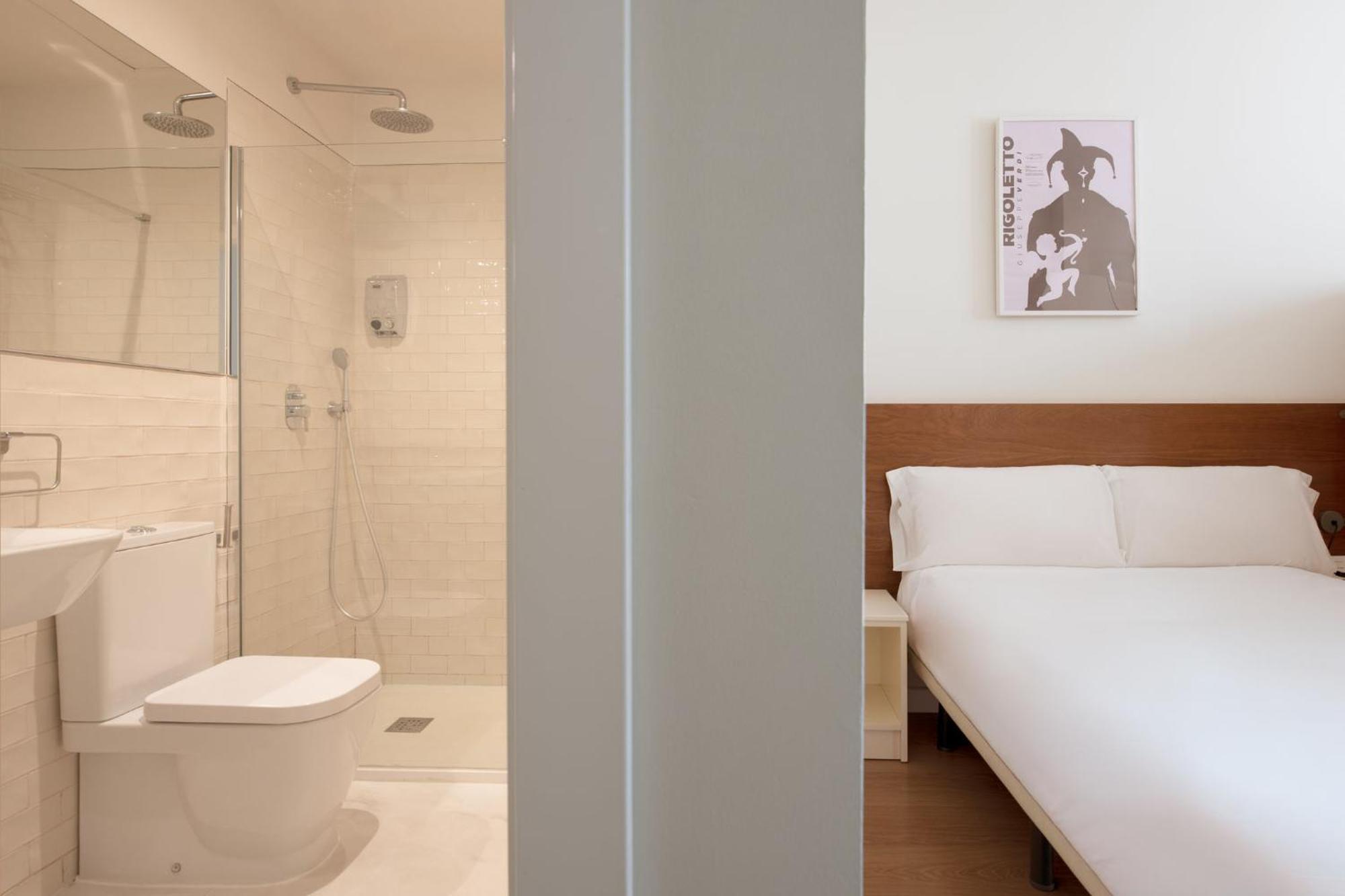 Opera Apartments Alameda Севилья Экстерьер фото
