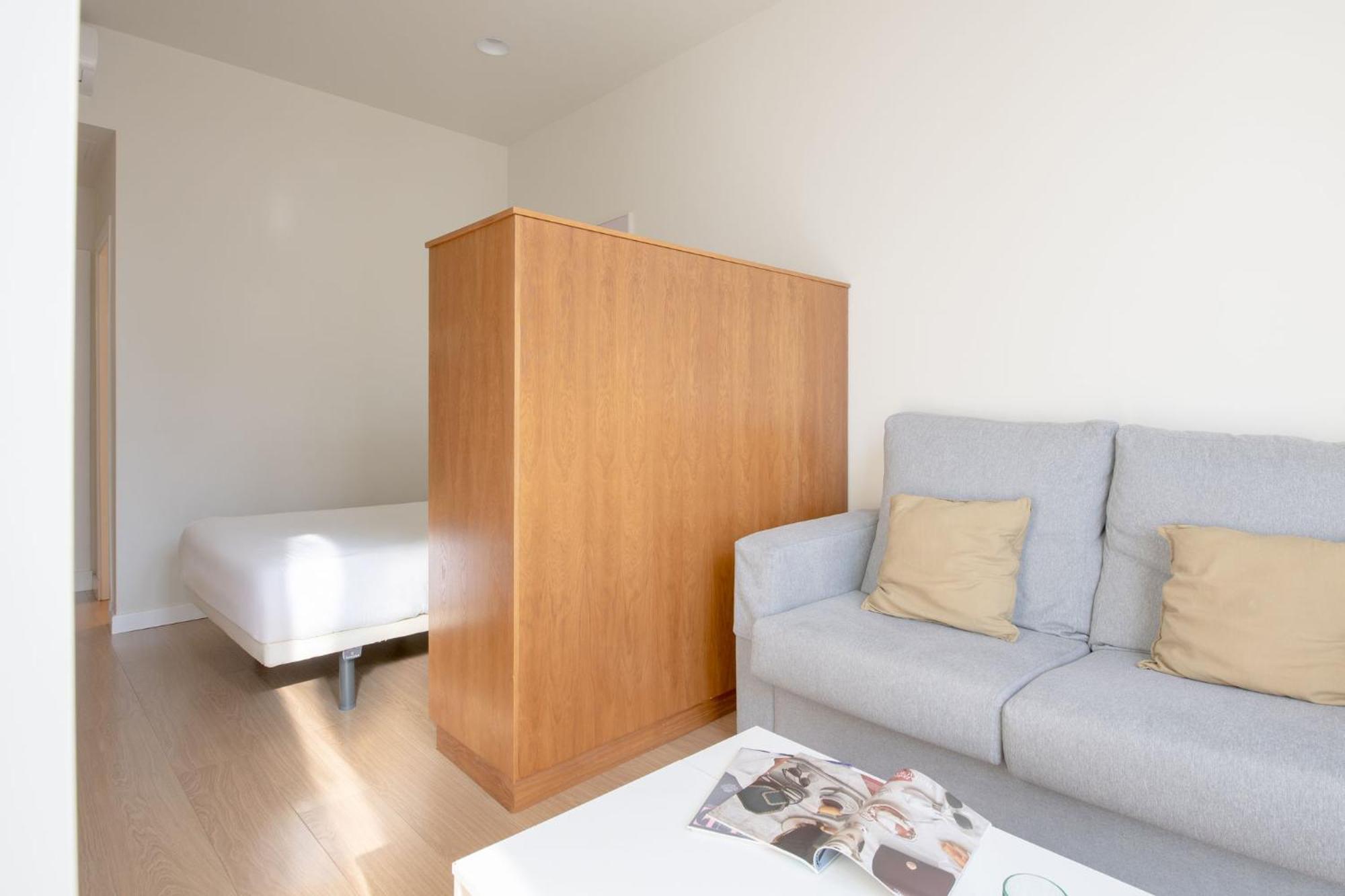 Opera Apartments Alameda Севилья Экстерьер фото