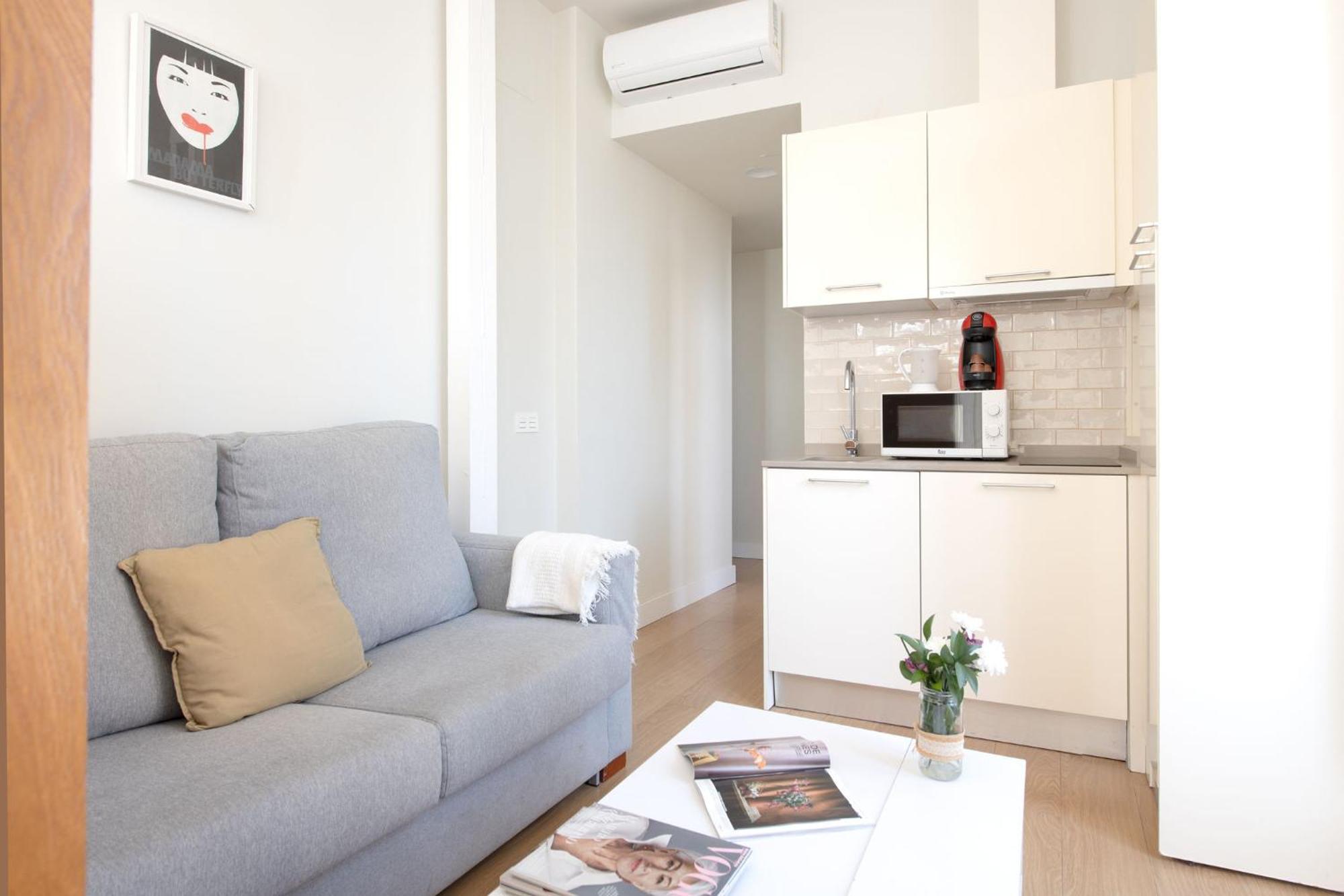 Opera Apartments Alameda Севилья Экстерьер фото