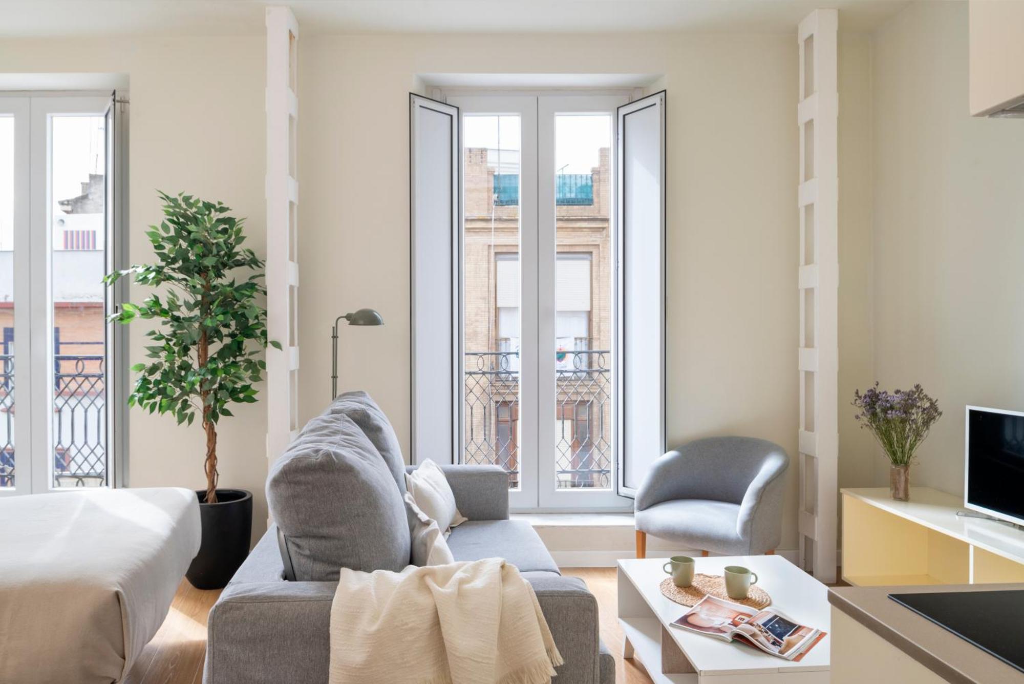 Opera Apartments Alameda Севилья Экстерьер фото